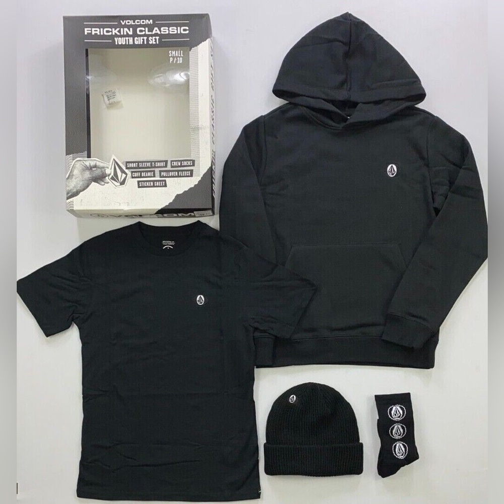 *NWT* Volcom Youth Frickin Classic Gift Set